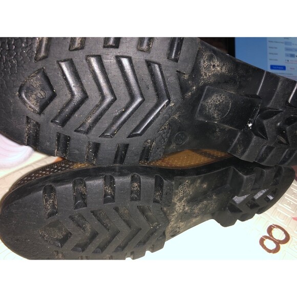 Burberry Rain Boots - Picture 7 of 7